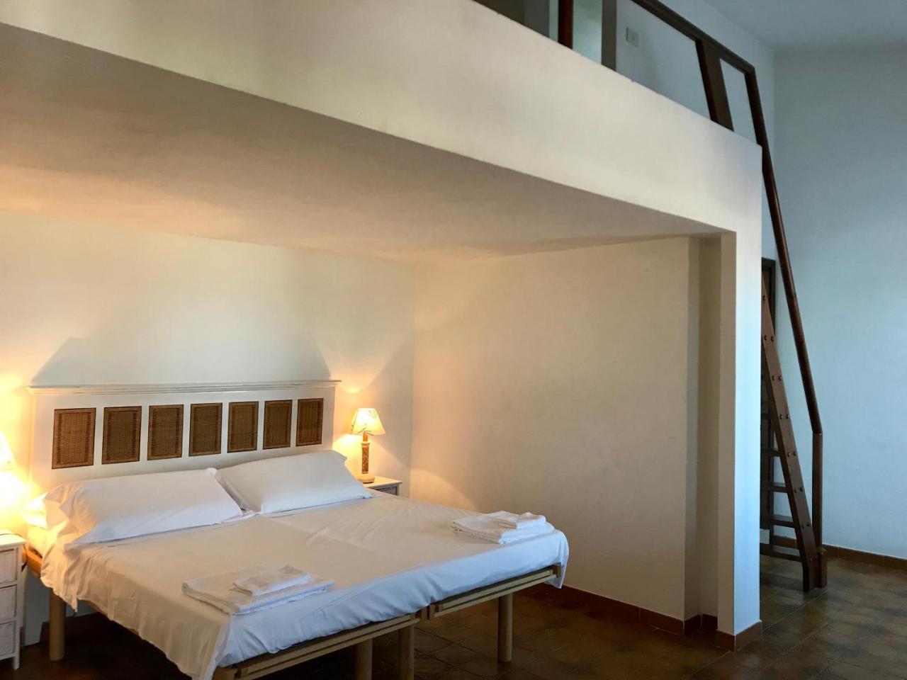 Hotel Su Meriagu Capitana Zewnętrze zdjęcie